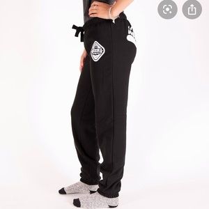 Muskoka bear wear sweat pants